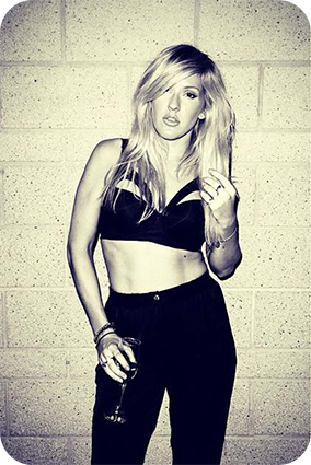 Is midriff baring fashion a growing trend of 2015 Ellie Goulding